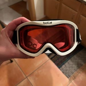 Bolle Women’s ski goggles